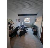 Dachgeschoss Wohnung in Kapellen - Grevenbroich Hemmerden