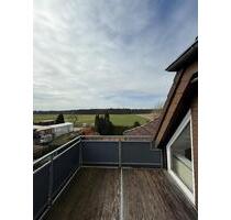 Schöne 2-Zimmer-Einliegerwohnung mit Balkon und Carport - Augustdorf