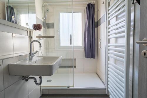 Foto - PROVISIONFREI - Stilvolle, hochwertig sanierte Wohnung mit Balkon