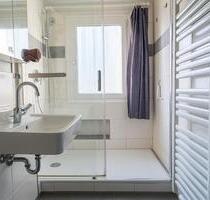 PROVISIONFREI - Stilvolle, hochwertig sanierte Wohnung mit Balkon - Stuttgart Bad Cannstatt