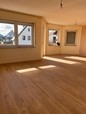 Foto - Hochwertige 4-Zimmer-Wohnung mit Fußbodenheizung, 2 Balkonen und