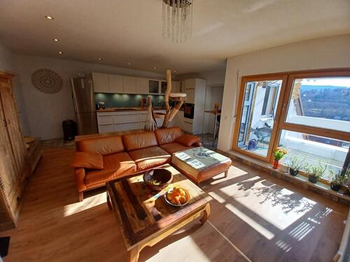 Foto - 7.5 Zimmer Maisonettenwohnung in Hüttlingen