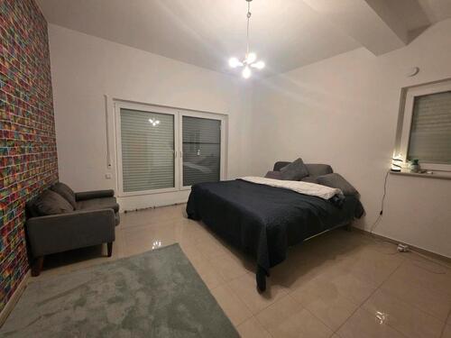 Foto - 5 Zimmer Doppelhaushälfte in Schwalbach am Taunus