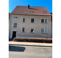 Sanierungsbedürftiges Mehrfamilienhaus in 17335 Strasburg - Berlin Mitte