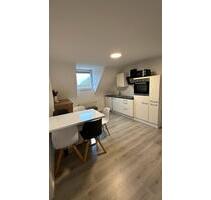 Frisch renovierte 5 Zimmer WG ab sofort Zimmer Nr. 5 frei - Friedrichshafen