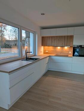 Foto - 5-Zimmer Neubau mit großen Garten