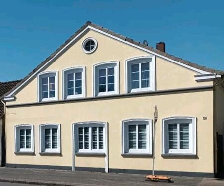 Foto - Charmantes freistehendes 1-2 Fam. Haus von Privat mit grüner Oase