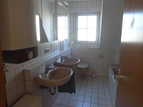 Foto - Dachgeschoßwohnung in Heiningen zur Miete