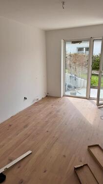 Foto - Frisch renovierte 2-Zimmer-Wohnung mit Südterrasse