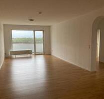 Helle 4 Zimmer Wohnung m. Balkon, 10. OG, Landstuhl-Atzel, 107qm