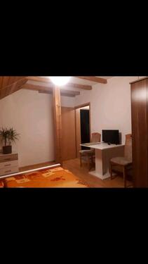 Foto - Dachgeschoßwohnung in Deidesheim zur Miete