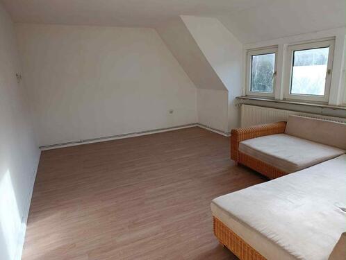 Foto - Wohnung in ruhiger Lage mit großem Garten zu vermieten