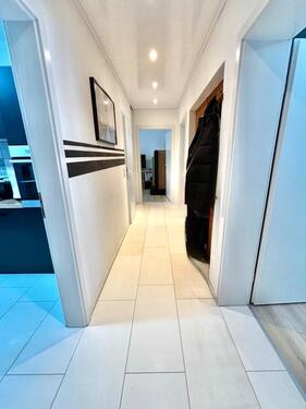 Foto - Qualität zum guten Preis von privat: Wohnen im Grünen mit Balkon