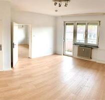 Helle zwei Zimmer Wohnung Mannheim Augustaanlage zu vermieten