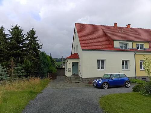 Foto - Doppelhaushälfte in solider Massivbauweise