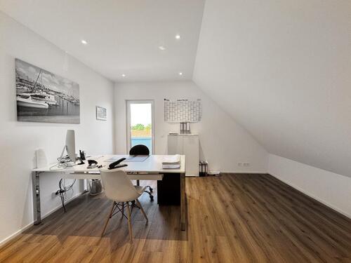 Foto - 5 Zimmer Etagenwohnung zum Kaufen in Henstedt-Ulzburg