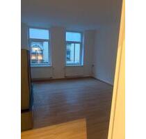 Wohnung zu Vermieten - 350,00&nbsp;EUR Kaltmiete, ca.&nbsp; 75,00&nbsp;m&sup2; in Aue-Bad Schlema (PLZ: 08280)