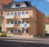 Biete 1-Raum-Wohnung mit kleinem Schlafraum und Bad - Oschatz