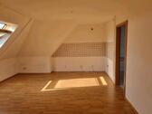 Foto - Dachgeschoss Wohnung - 655,00&nbsp;EUR Kaltmiete, ca.&nbsp; 62,50&nbsp;m&sup2;
