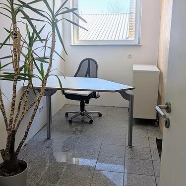 Foto - Geschäftsadresse Plus, Einzelbüro, möbliert,all inkl. 1.OG Neuss