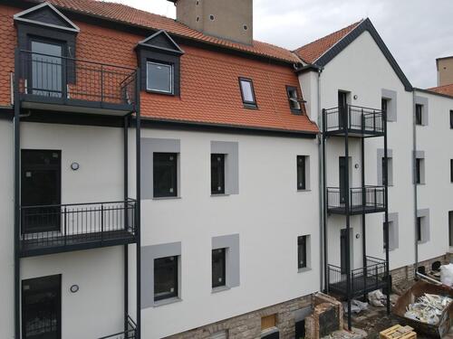 Foto - Kernsanierte 2-Raumwohnung direkt am Rosarium! Fahrstuhl, Balkon und Fußbodenheizung!!!!