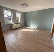 Gemütliche 3-Zimmer-Wohnung mit Balkon im EG in Emmerstedt - Helmstedt