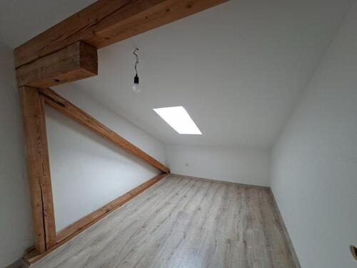 Foto - 2.5 Zimmer Dachgeschoßwohnung in Wielenbach