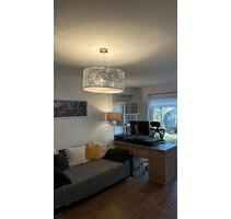 Gemütliche 2-Zi.-Whg. mit Terrasse & Einbauküche - Stuttgart Fasanenhof-Ost