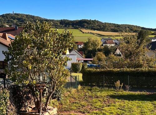 Foto - Theley - Renovierte EG Wohnung 71 qm, Terrasse, Garten