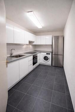 Foto - Top sanierte, möblierte 2-Zimmer-Wohnung mit Balkon –