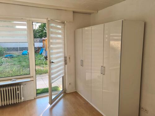 Foto - Helles großes Zimmer in renovierter 3-Zimmer-Wohnung mit Garten