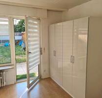 Helles großes Zimmer in renovierter 3-Zimmer-Wohnung mit Garten - Mannheim Gartenstadt