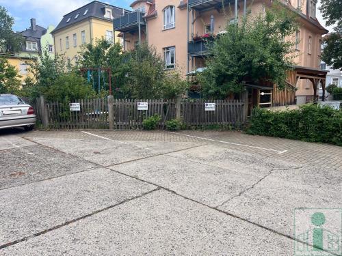 Foto - PKW-Stellplatz auf der Taucherstraße in Bautzen zu vermieten!