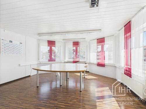 Foto - Bürofläche in Pfullendorf zur Miete, auch geeignet für Arztpraxis oder andere Geschäftsmodelle