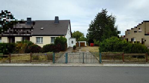 Foto - Doppelhaushälfte 1200m² Grundstück mit riesiger Gartenfläche