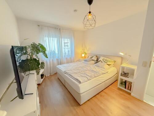 Foto - Moderne 3-Zimmer-Wohnung in Klein-Welzheim! Modernes Bad, Gäste WC, Einbauküche, 2 Stellplätze