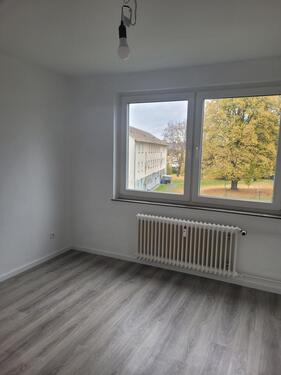 Foto - 2 ZKB im 1.OG mit Balkon SANIERT