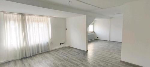 Foto - Große 3 Zimmer Wohnung saniert Einbauküche