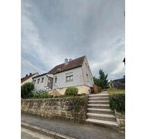 Einfamilienhaus Provisionsfrei - 190.000,00 EUR Kaufpreis, ca.  106,00 m² in Gerach (PLZ: 96161)