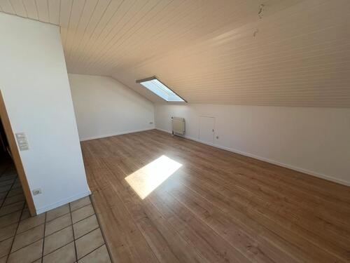 Foto - 3 Zimmer Dachgeschoßwohnung zur Miete in Filderstadt