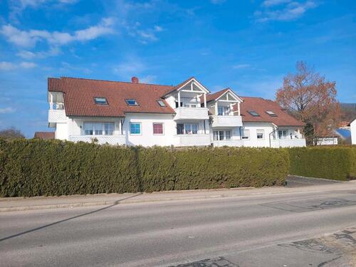 Foto - Welden, 3 Zimmer, Küche, Bad, Garten , Tiefgaragenplatz