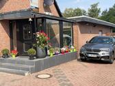 Foto - Einfamilienhaus mit 1000 M2 Grundstück Köln