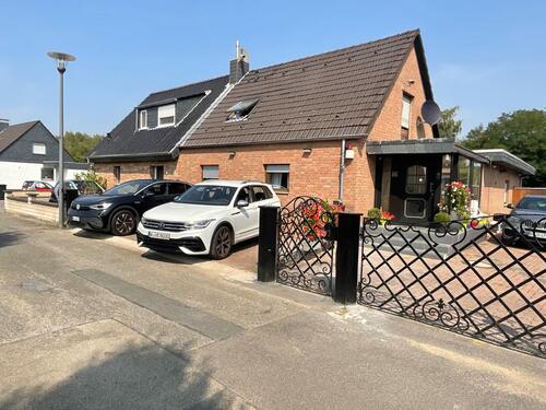 Foto - Einfamilienhaus zum Kaufen in Köln
