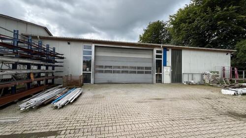 Foto - Lagerhalle Gewerbehalle Lagerfläche