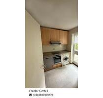 Helle 2-Zimmer-Wohnung mit Einbauküche und Balkon in Jenfeld - Hamburg Wandsbek