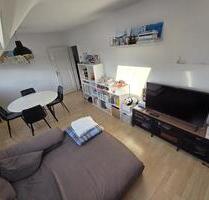 Helle 3-Zimmer-Dachgeschosswohnung in Stuttgart-Degerloch.