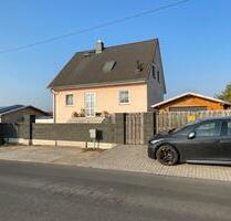 Einfamilienhaus auf großem Grundstück - Mücheln (Geiseltal)