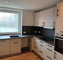 Frisch saniert | 3 Zimmer + Balkon + Garage | ruhiger Lage - Seelze