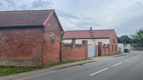 Foto - Dreiseitenhof mit 2 Wohnhäusern & großem Garten mit vielen Bäumen