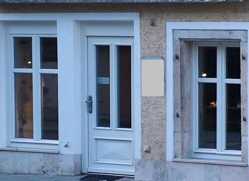 Foto - Ladenfläche, Ladenlokal, Büro, Gewerbefläche, Einzelhandel,